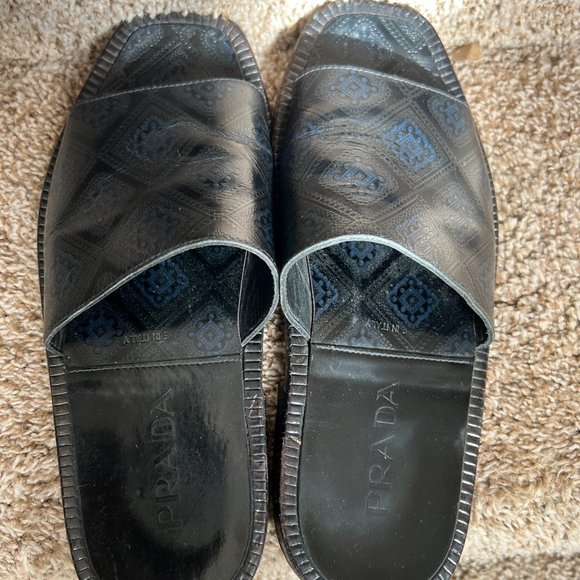 Prada Men's Black/Blue Trim Leather Open Toe Slip On Slides Sandals. - Picture 9 of 16